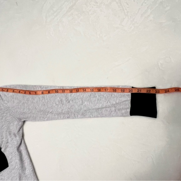 Stylish Black and Gray Women's Cardigan - Picture 6 of 8